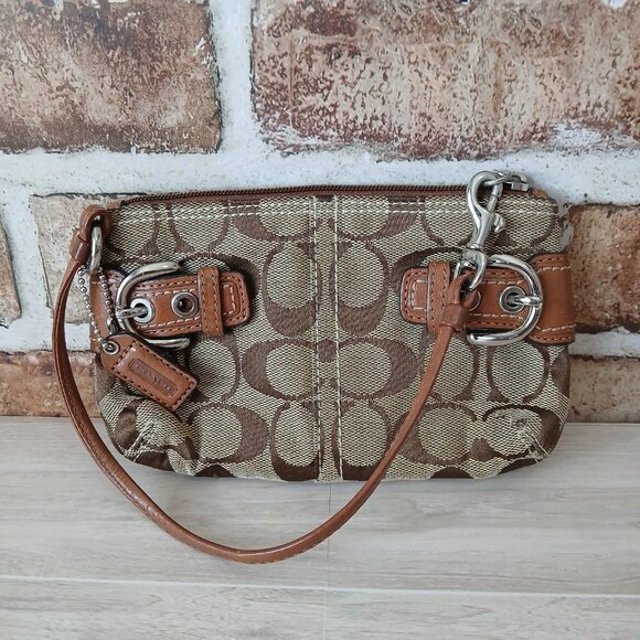 Coach Wristlet Signature Collection Brown Beige Leather Buckles Hangtag Strap - Picture 1 of 9